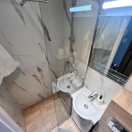 Διαμέρισμα Orzel Bialy Μπίτομ