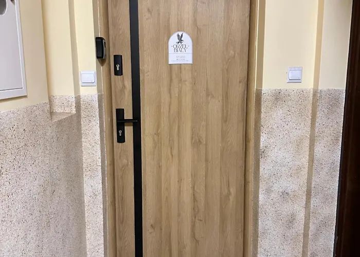 Orzel Bialy 아파트 바이톰